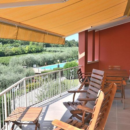 Apartment Joan Mirò with pool Bardolino Esterno foto