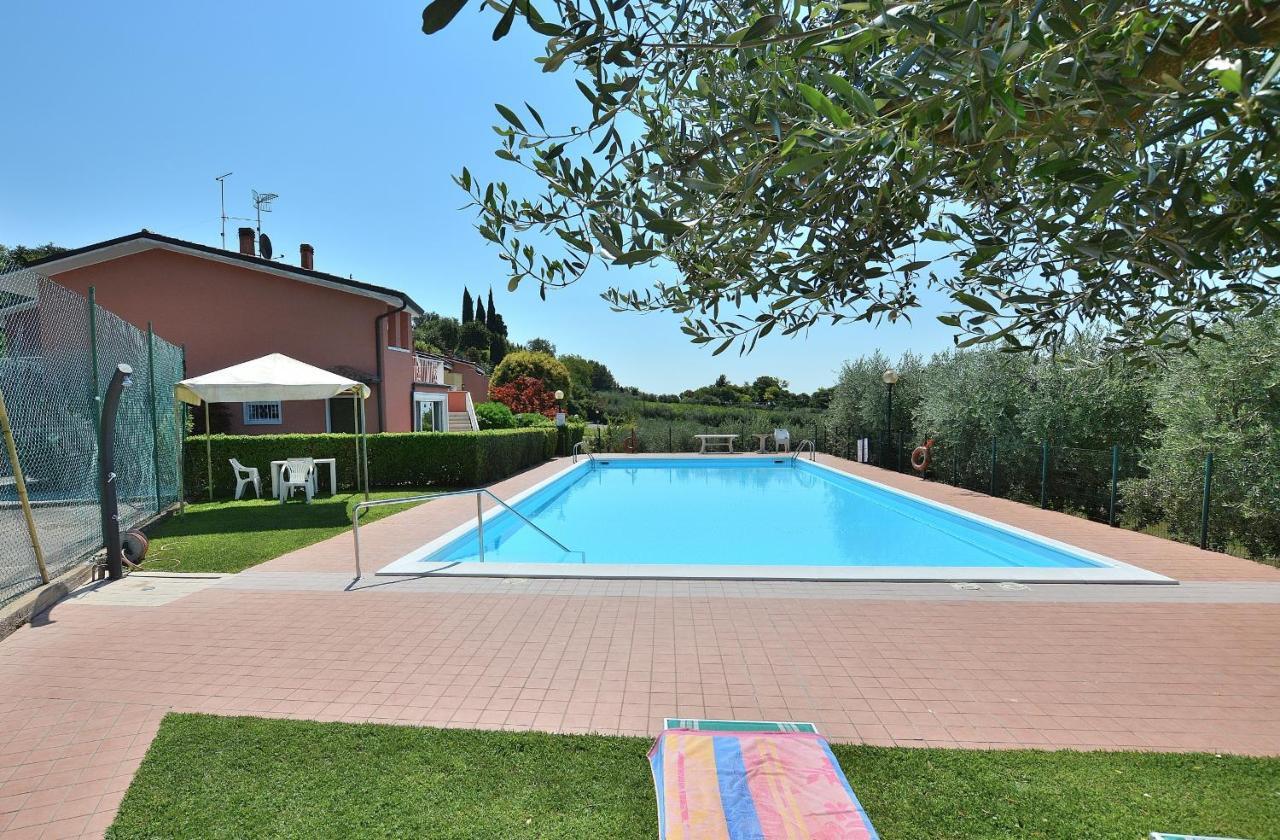 Apartment Joan Mirò with pool Bardolino Esterno foto