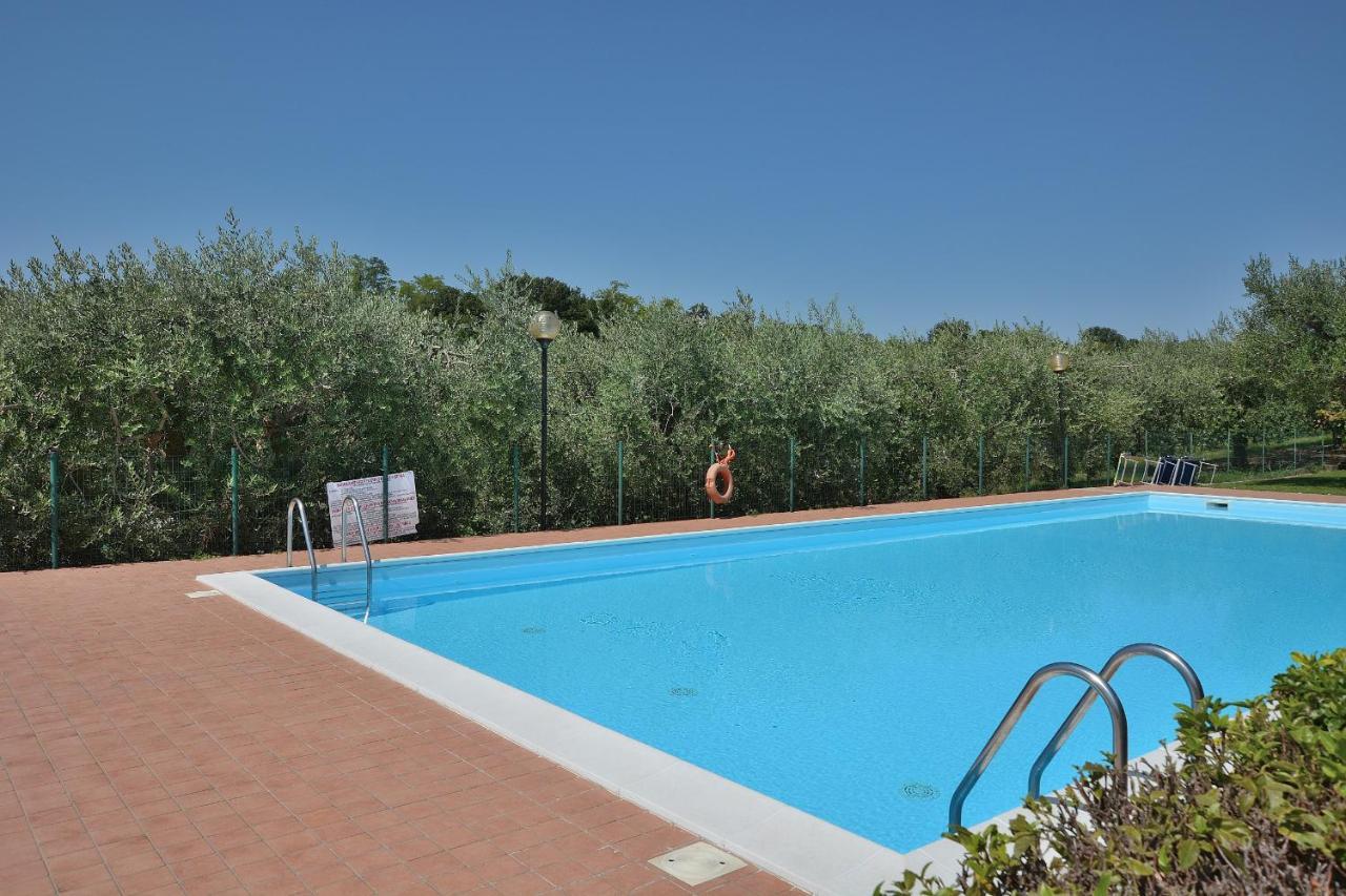 Apartment Joan Mirò with pool Bardolino Esterno foto